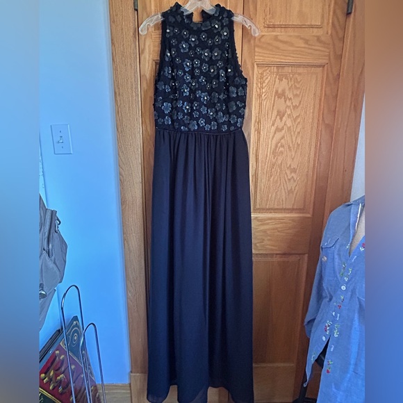 Adrianna Papell Black Maxi - Picture 1 of 7
